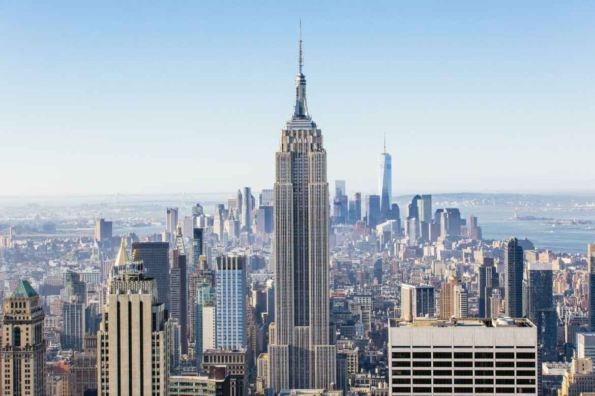 empire state building New york nfts