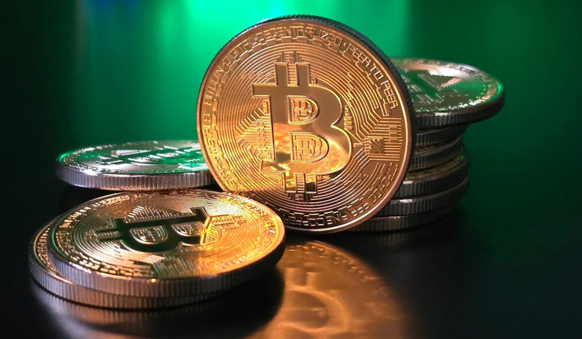 bitcoin new ath 72500